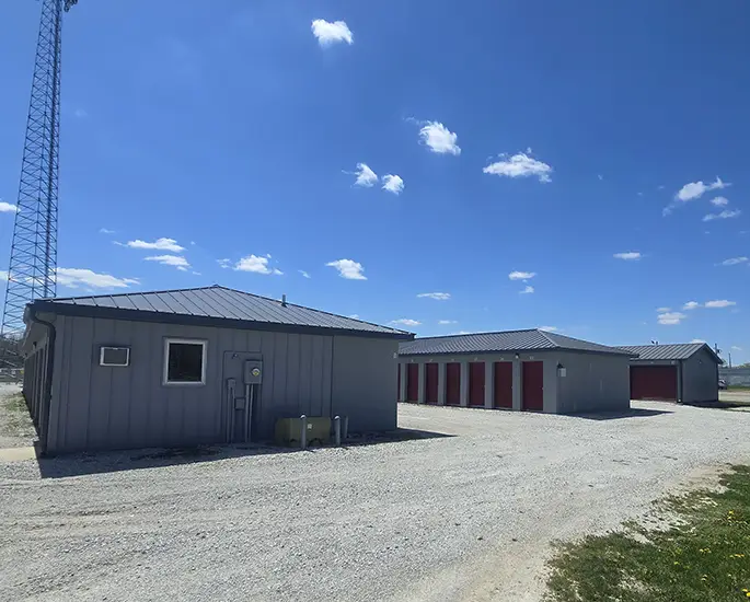 storage units for decluttering & creating more living space central il
